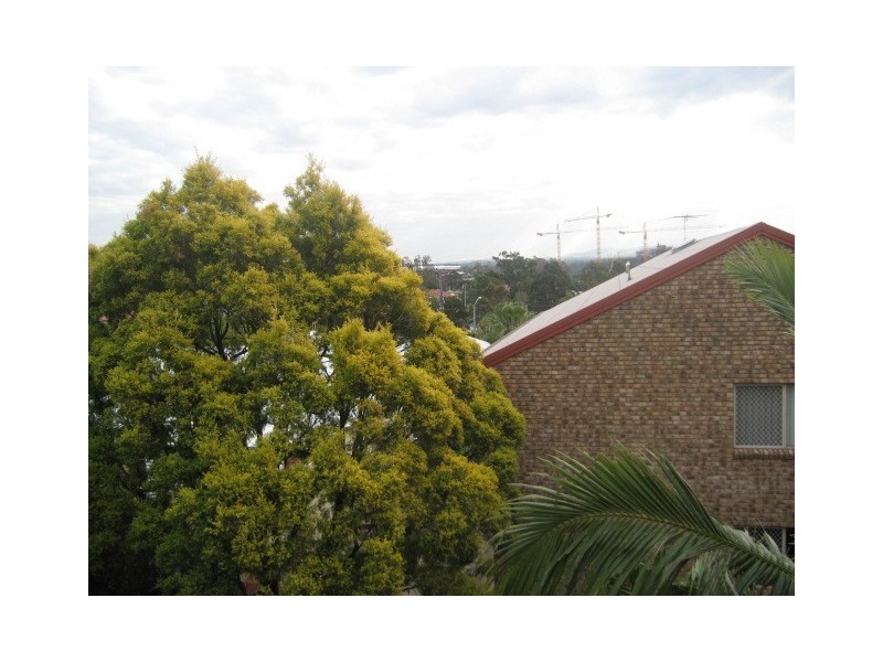 7/11  Stamford Street, Yeerongpilly QLD 4105