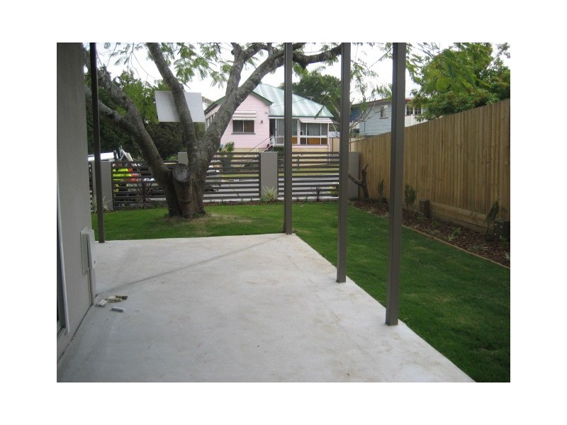 1/16 Broadmere Street, Annerley QLD 4103