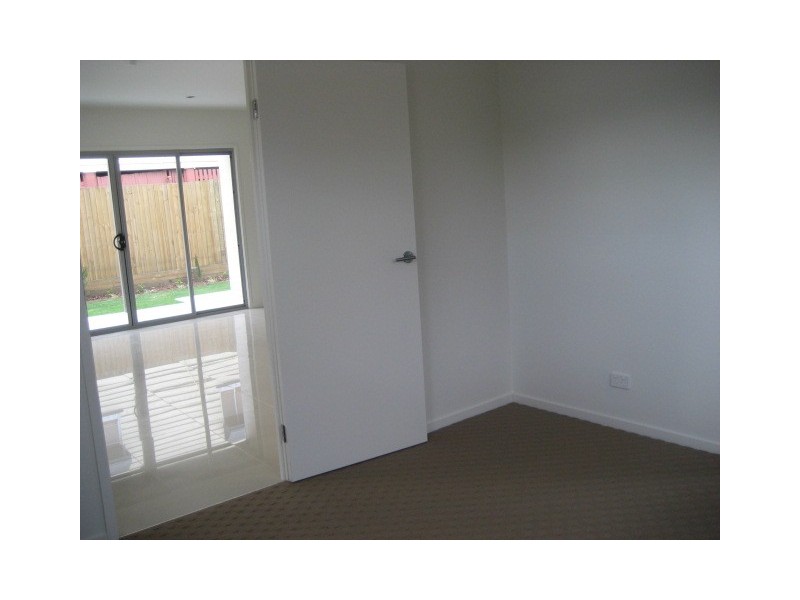 1/16 Broadmere Street, Annerley QLD 4103