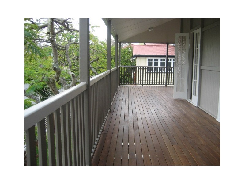 1/16 Broadmere Street, Annerley QLD 4103