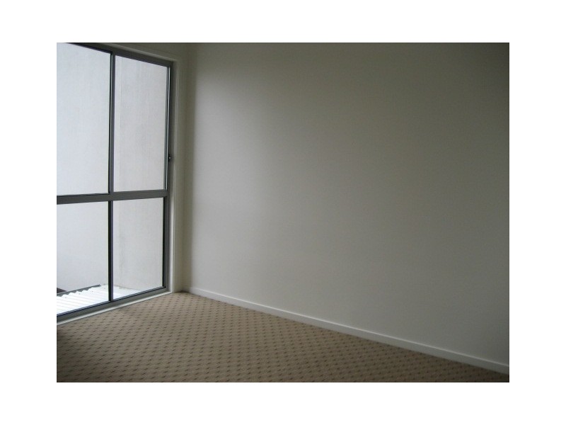 2/16  Broadmere Street, Annerley QLD 4103