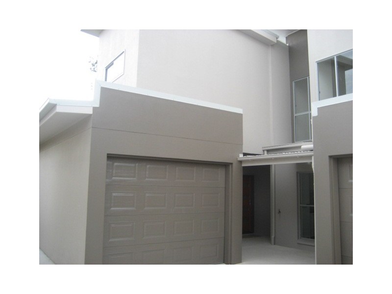 3/16  Broadmere Street, Annerley QLD 4103