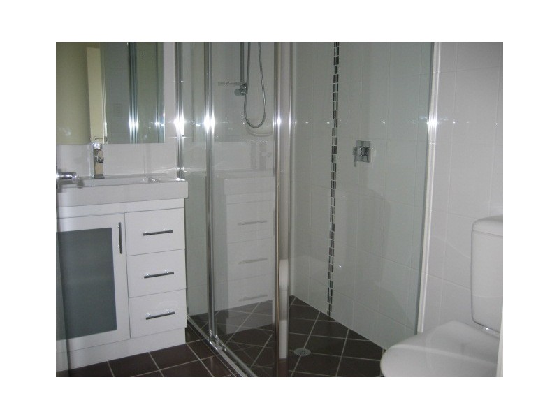 3/16  Broadmere Street, Annerley QLD 4103