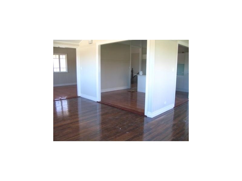 31 Norman Street, Annerley QLD 4103