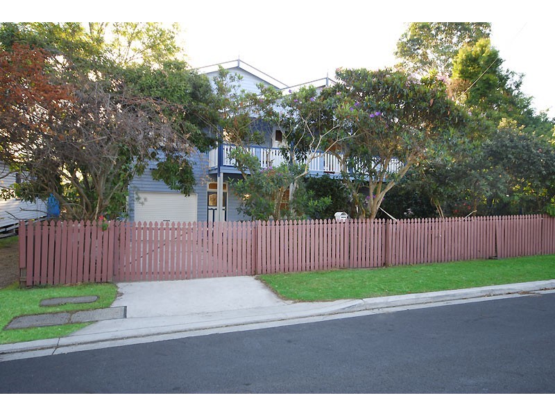 5   Bow Street, Yeerongpilly QLD 4105