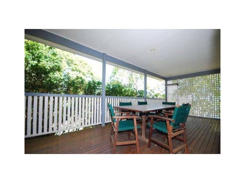 28 Kintore Street, Annerley QLD 4103