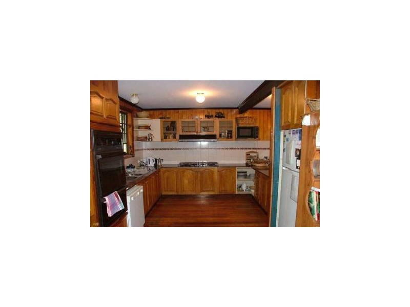 32  Livingstone Street, Yeerongpilly QLD 4105