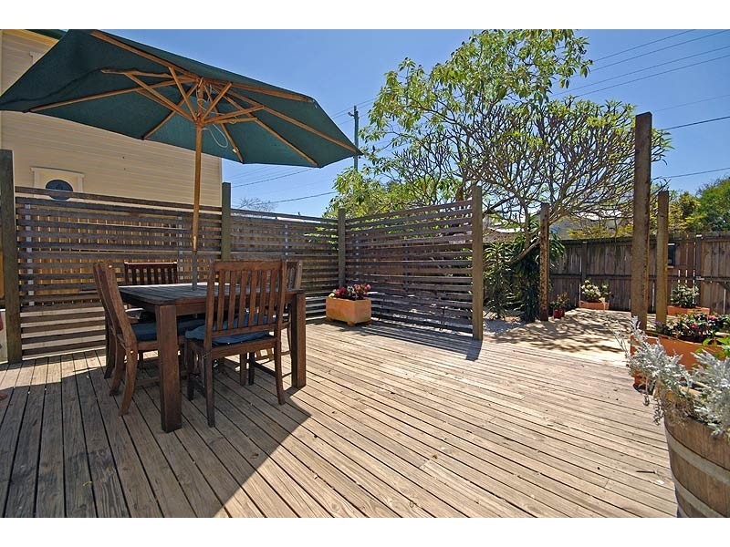 93 Chester Road, Annerley QLD 4103