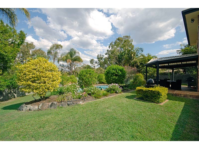 14   Andalucia Court, Wishart QLD 4122