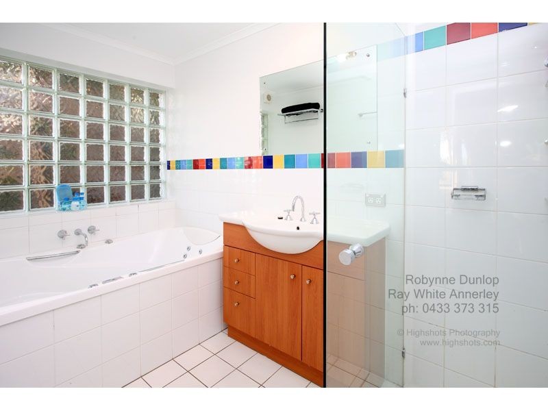 7 Derrick Street, Moorooka QLD 4105