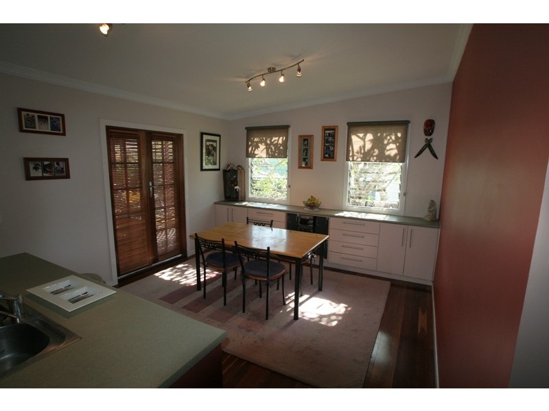 60   Fegen Drive, Moorooka QLD 4105