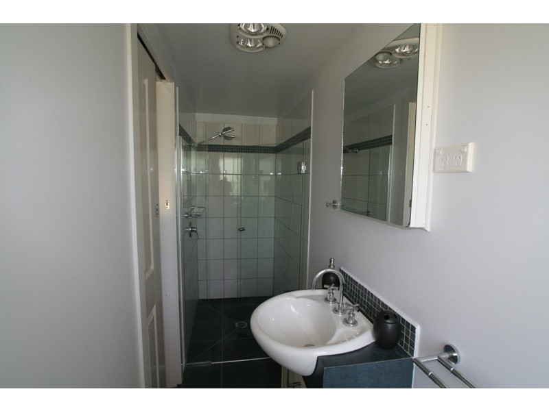 60   Fegen Drive, Moorooka QLD 4105