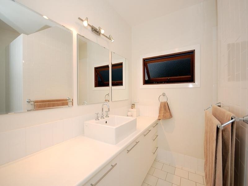 7 Sinclair Street, Moorooka QLD 4105