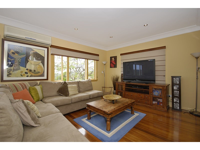 15   Chamberlain Street, Tarragindi QLD 4121