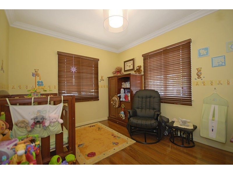 15   Chamberlain Street, Tarragindi QLD 4121