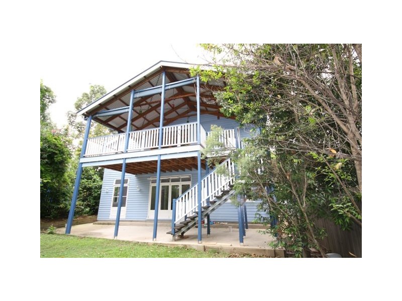 5   Bow Street, Yeerongpilly QLD 4105