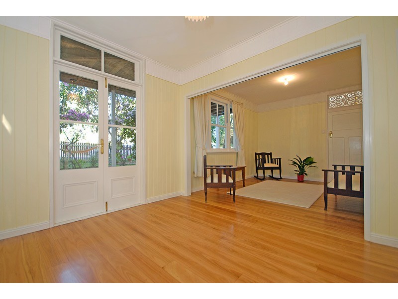 5   Bow Street, Yeerongpilly QLD 4105