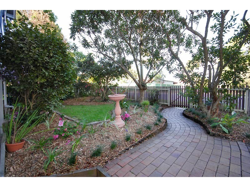 5   Bow Street, Yeerongpilly QLD 4105