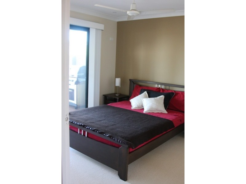 13/14   Taunton Street, Annerley QLD 4103