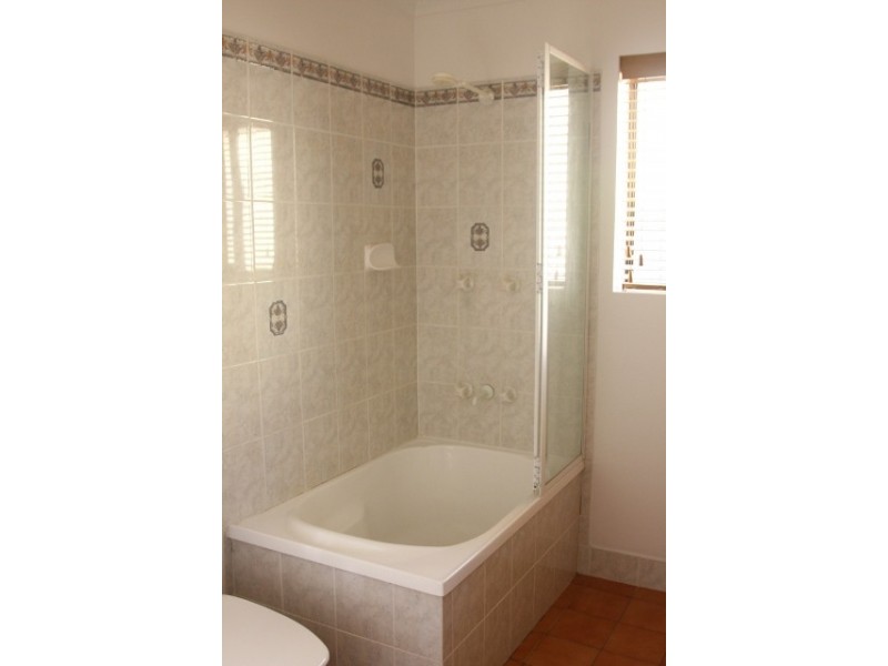 13/14   Taunton Street, Annerley QLD 4103