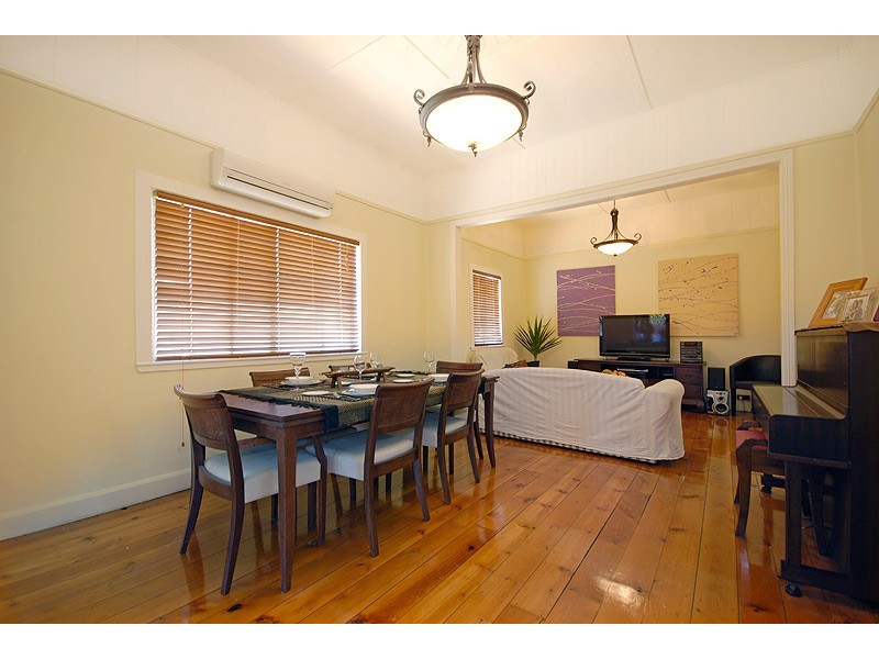 Fairfield QLD 4103