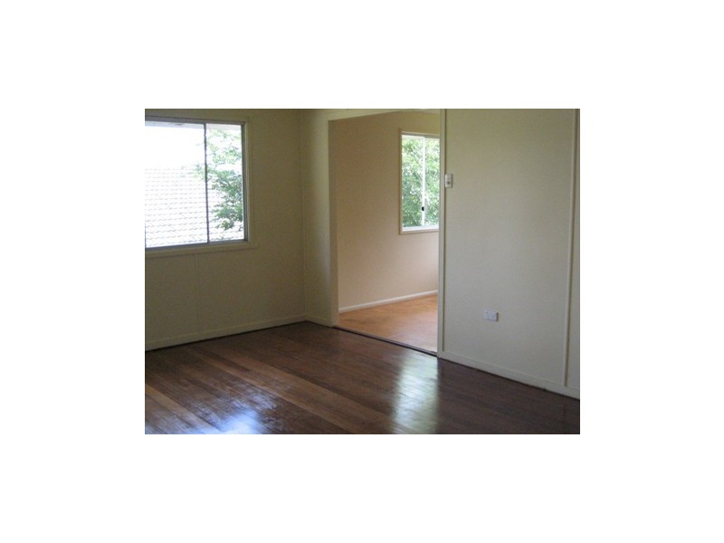 9  Flaxton Street, Acacia Ridge QLD 4110