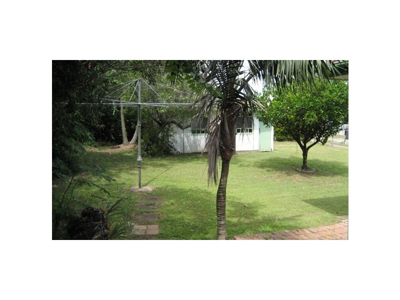 54 Rodney Street, Wynnum West QLD 4178