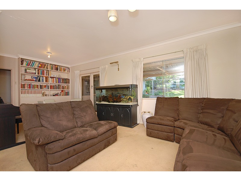 27  Strathfield Street, Tarragindi QLD 4121