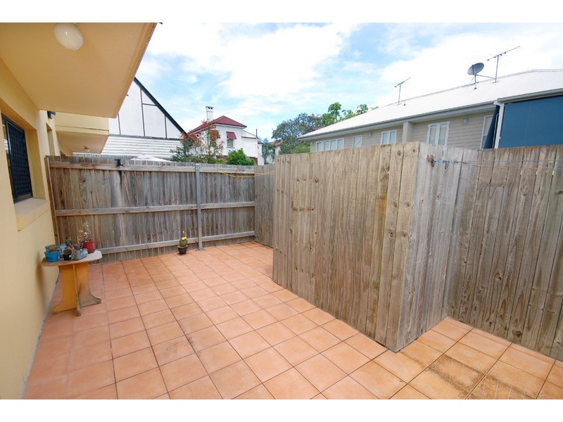 8/14   Taunton Street, Annerley QLD 4103