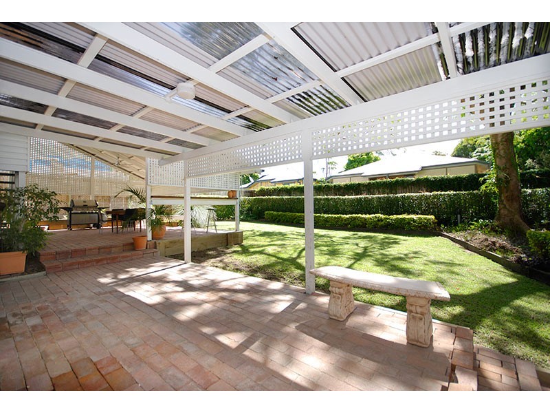 9   McIvor Street, Annerley QLD 4103