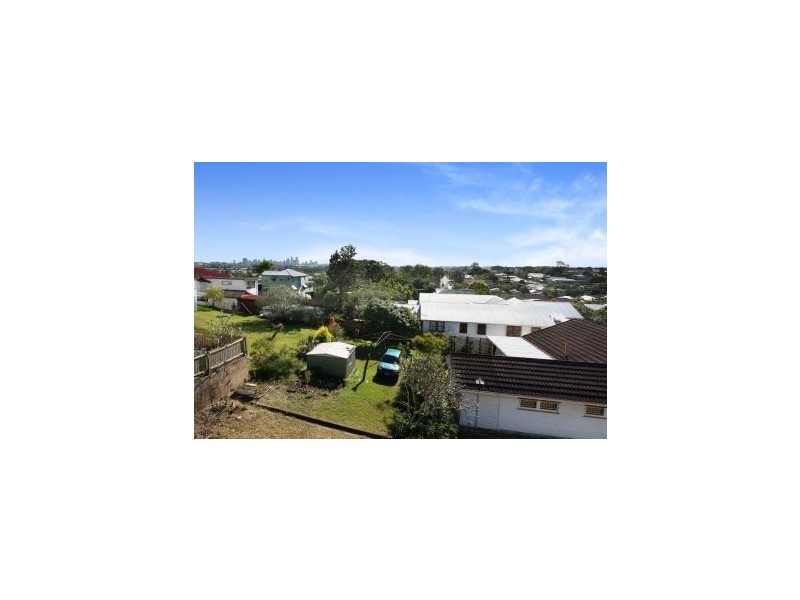 127  Denman Street, Greenslopes QLD 4120