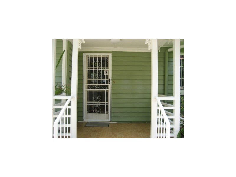 88 Cracknell Road, Annerley QLD 4103