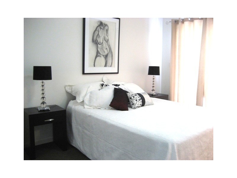 3/1  Birch Place, Greenslopes QLD 4120