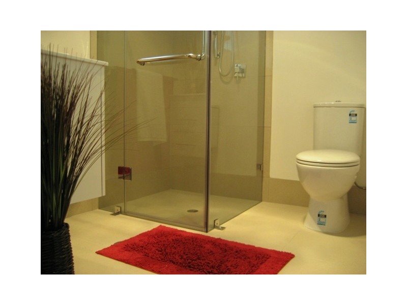 3/1  Birch Place, Greenslopes QLD 4120