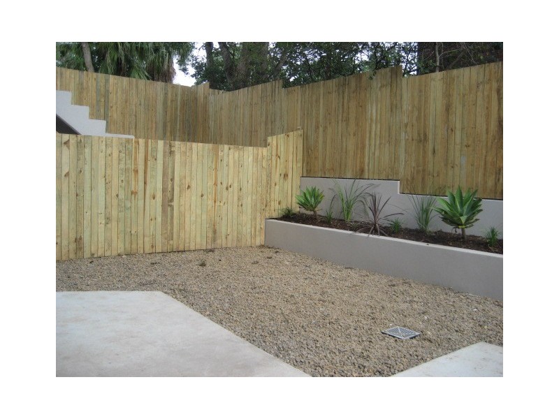 3/11  Stamford Street, Yeerongpilly QLD 4105