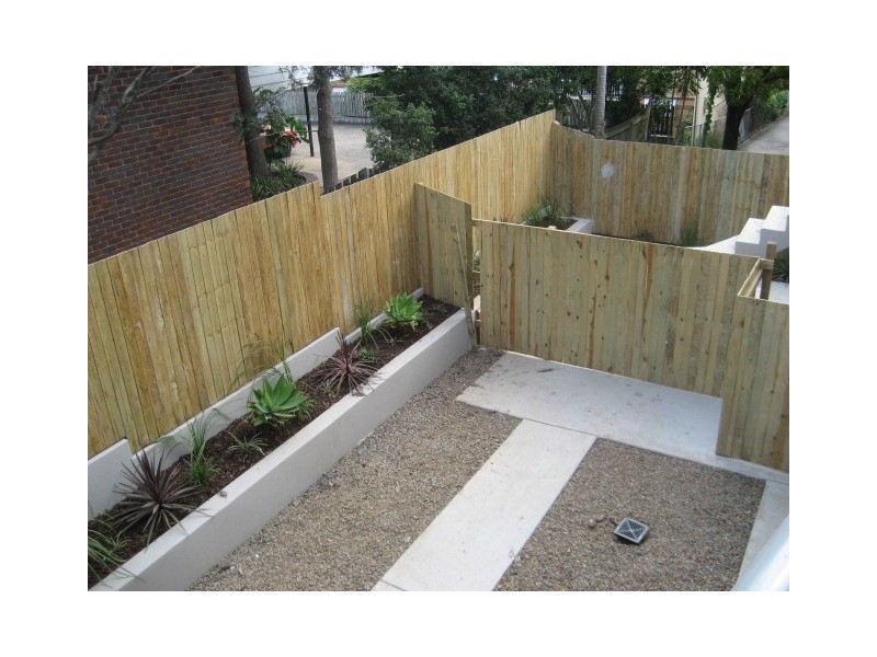 3/11  Stamford Street, Yeerongpilly QLD 4105