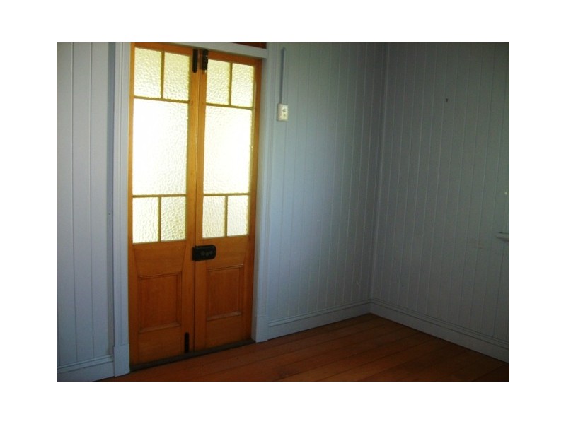 92   Sunbeam Street, Annerley QLD 4103