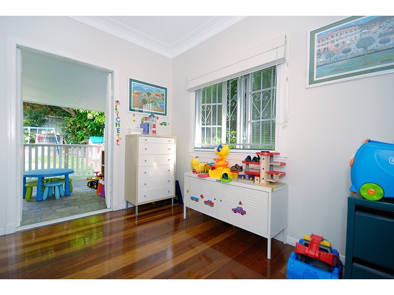 58  Ellington Street, Tarragindi QLD 4121