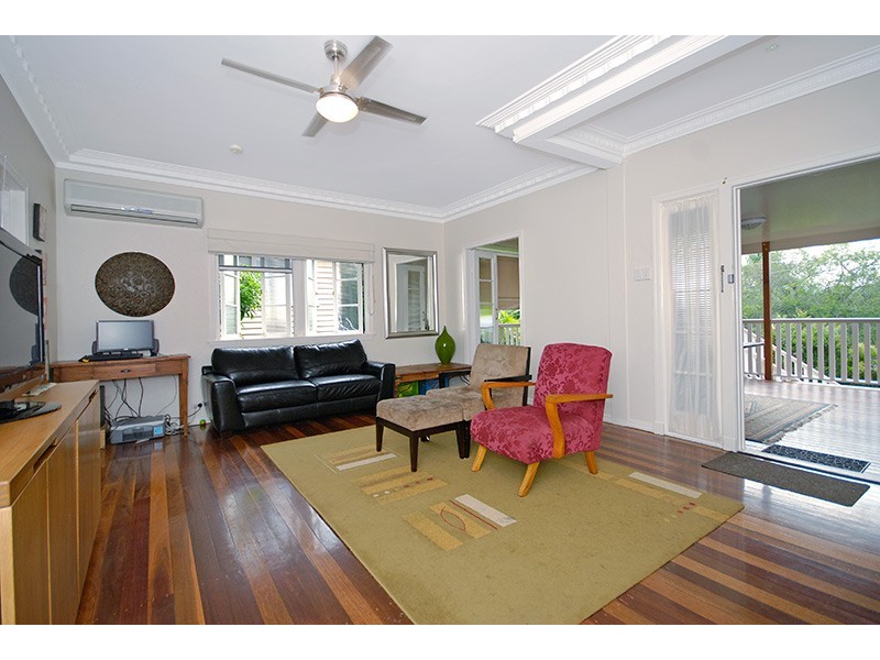 58  Ellington Street, Tarragindi QLD 4121