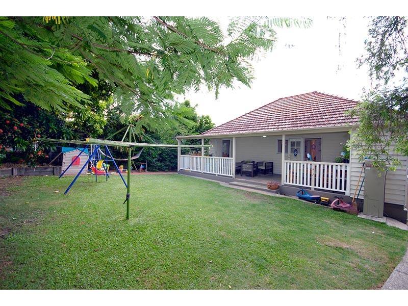 58  Ellington Street, Tarragindi QLD 4121