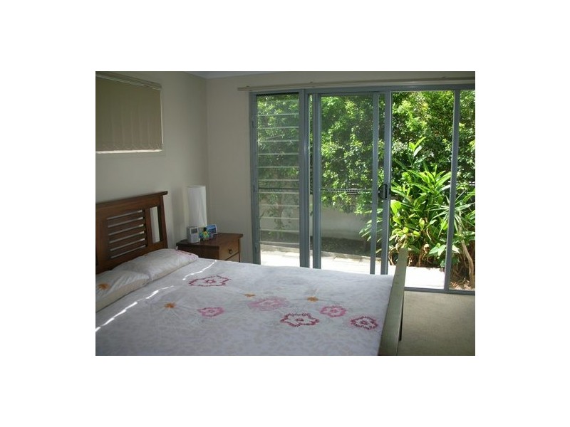 2/94  Stephens Street, Morningside QLD 4170