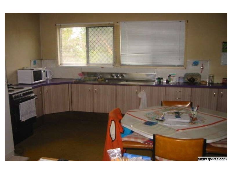 35  Marshall Road, Rocklea QLD 4106