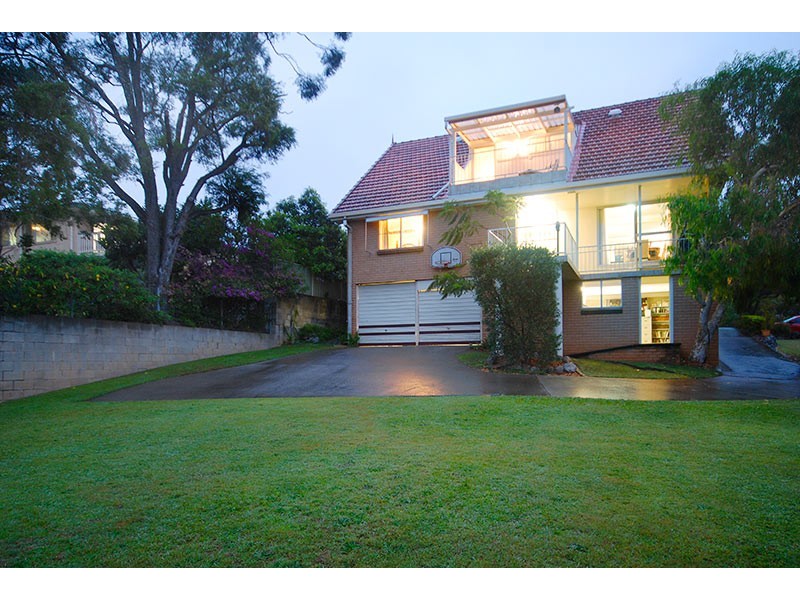 13  Dalton Street, Yeronga QLD 4104