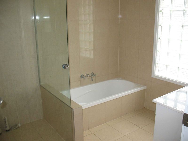 42  Dora Street, Moorooka QLD 4105