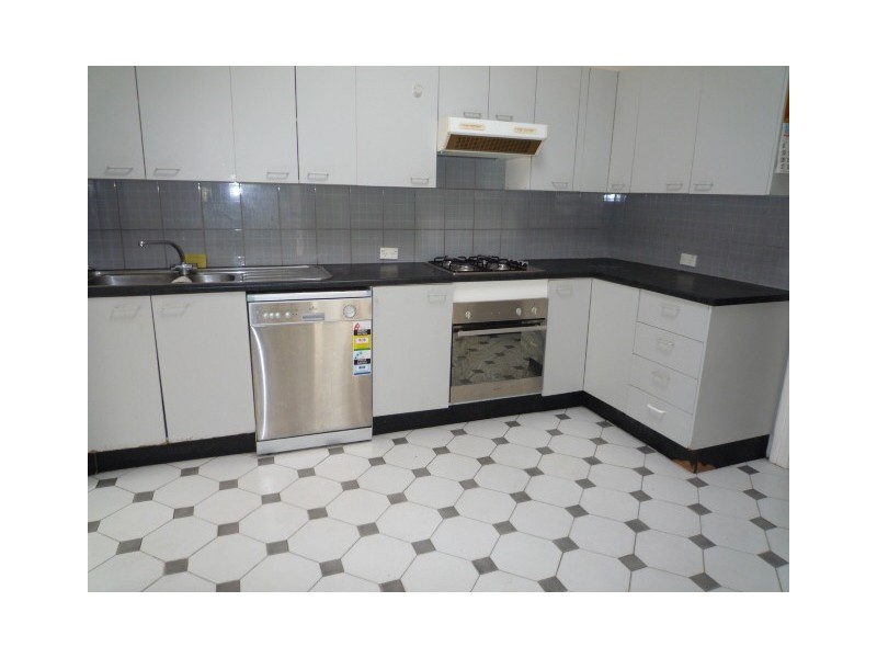 17 Darling Street, Kensington NSW 2033