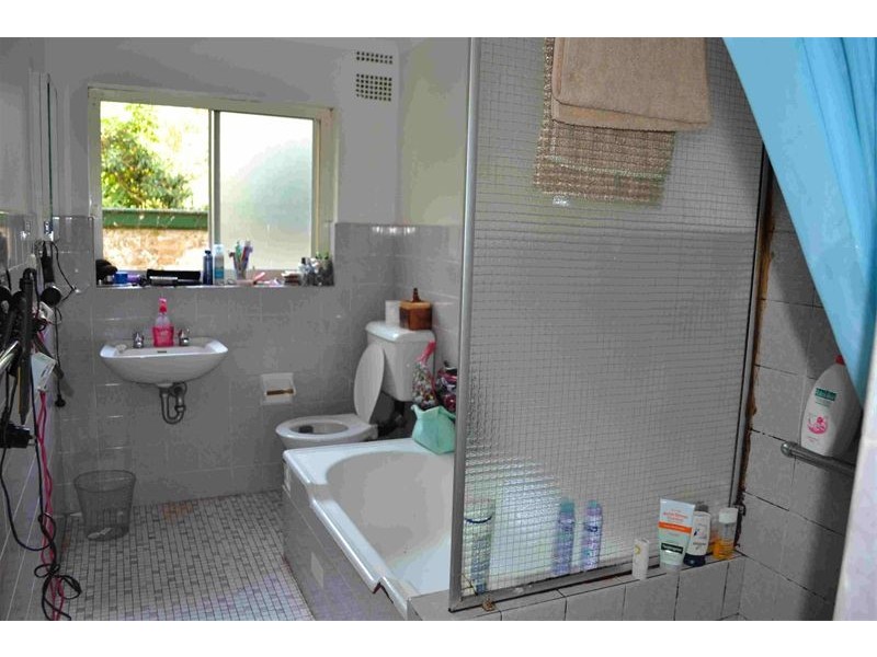 1/18 Llandaff Street, Bondi Junction NSW 2022