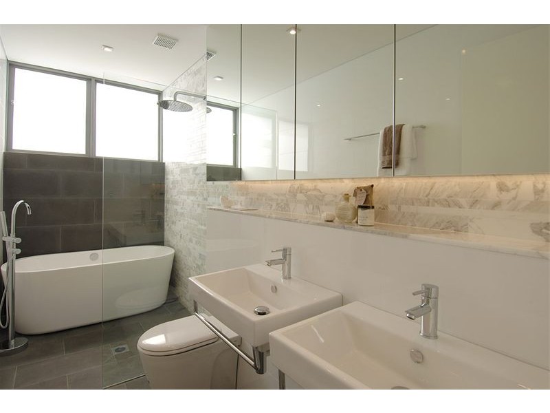 8B Reina Street, North Bondi NSW 2026