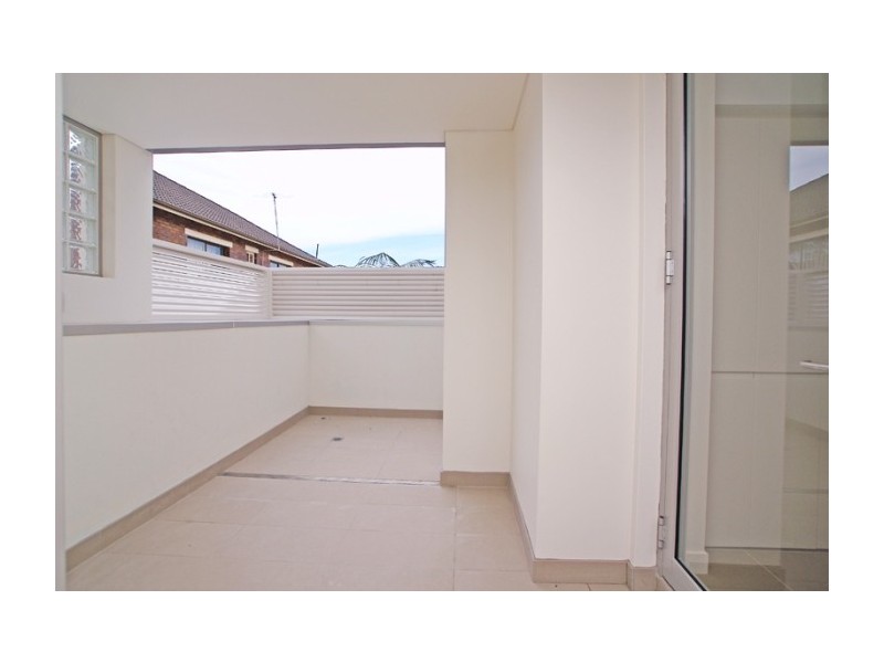1/57 Beach Road, Bondi NSW 2026