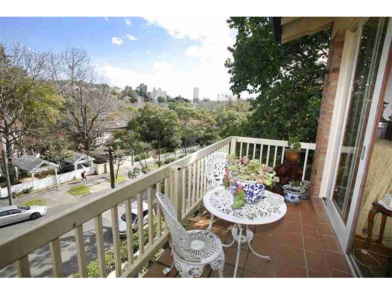 2/10 Carlotta Road, Double Bay NSW 2028