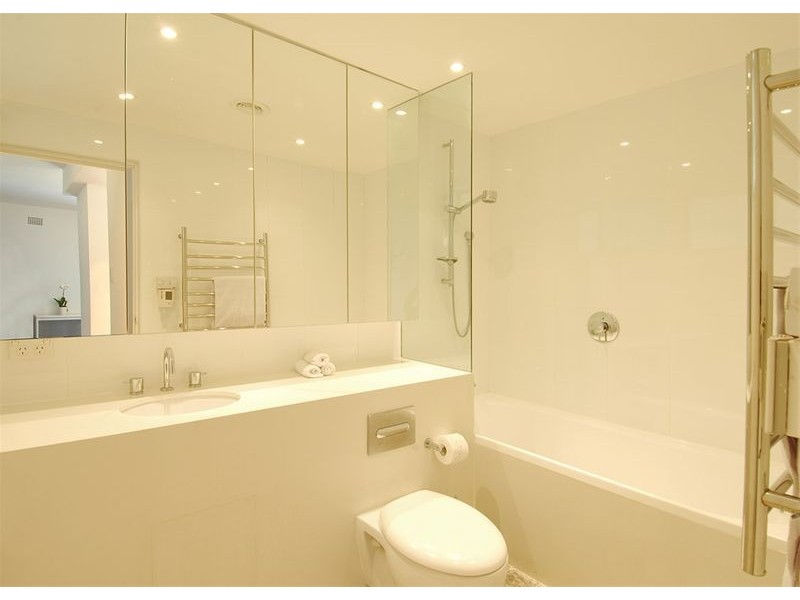 2/15 Diamond Bay Road, Vaucluse NSW 2030